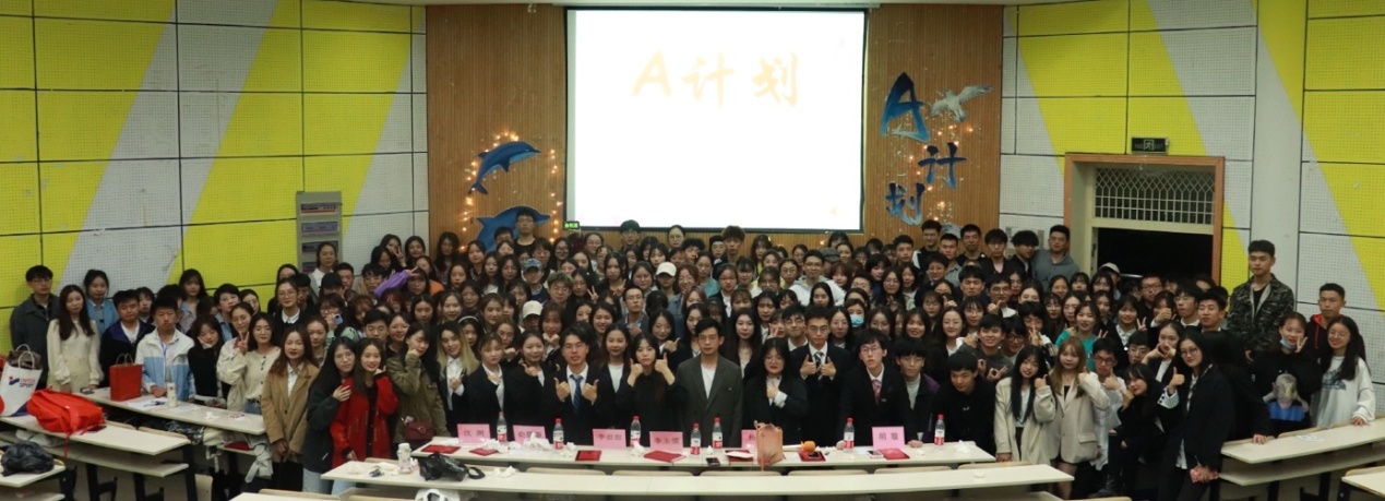 说明: C:\Users\Administrator\Desktop\2da0ef19df0fe6d56108be5b91366c7.jpg